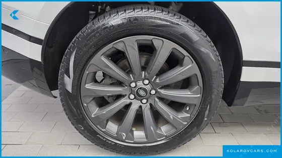 LAND ROVER RANGE ROVER VELAR 3.0 P380 R-DYNAMIC SE