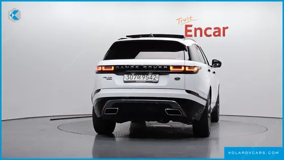 LAND ROVER RANGE ROVER VELAR 3.0 D300 R-DYNAMIC HSE
