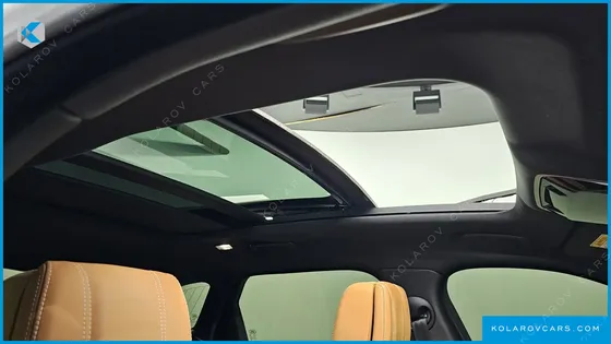 LAND ROVER RANGE ROVER VELAR 3.0 D300 R-DYNAMIC HSE