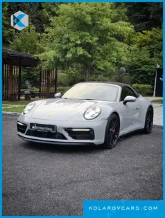 PORSCHE 911 CARRERA 4 GTS CABRIOLET