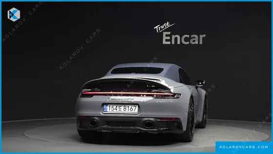 PORSCHE 911 CARRERA 4 GTS CABRIOLET