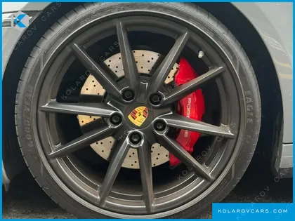 PORSCHE 911 CARRERA 4S