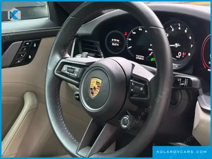 PORSCHE 911 CARRERA 4S