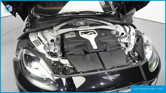 ASTON MARTIN DBX 4.0 V8 707
