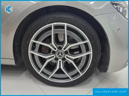 MERCEDES E-CLASS E220D 4MATIC AMG LINE