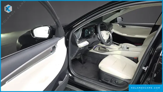 HYUNDAI GRANDEUR LE BLANC