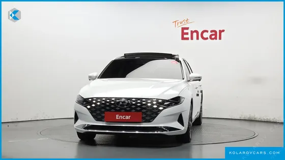 HYUNDAI GRANDEUR LE BLANC