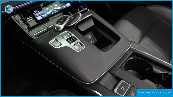 HYUNDAI GRANDEUR LE BLANC