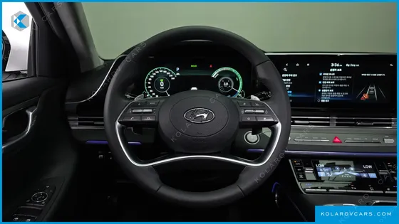 HYUNDAI GRANDEUR LE BLANC