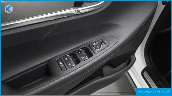 HYUNDAI GRANDEUR LE BLANC