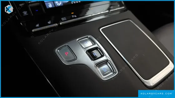 HYUNDAI GRANDEUR EXCLUSIVE