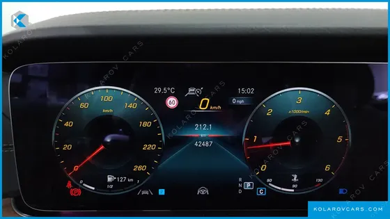 MERCEDES E-CLASS E220D 4MATIC EXCLUSIVE