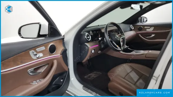 MERCEDES E-CLASS E220D 4MATIC EXCLUSIVE