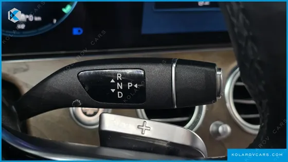 MERCEDES E-CLASS E300E 4MATIC EXCLUSIVE
