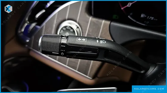 MERCEDES E-CLASS E300 4MATIC EXCLUSIVE