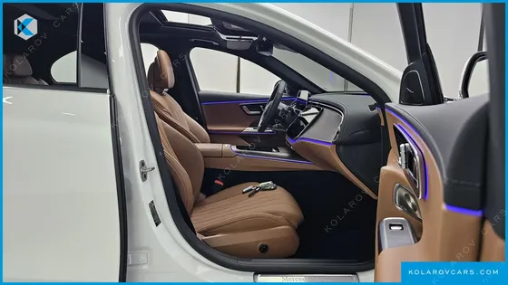 MERCEDES E-CLASS E300 4MATIC EXCLUSIVE