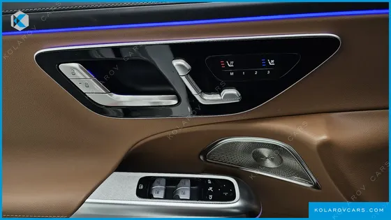 MERCEDES E-CLASS E300 4MATIC EXCLUSIVE