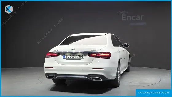 MERCEDES E-CLASS E220D 4MATIC AMG LINE