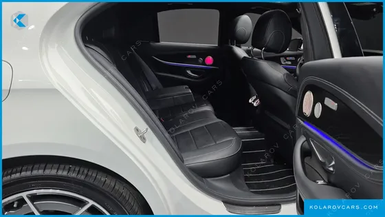 MERCEDES E-CLASS E220D 4MATIC AMG LINE