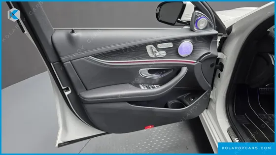 MERCEDES E-CLASS E220D 4MATIC AMG LINE