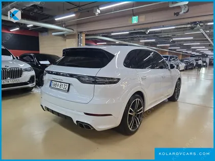 PORSCHE CAYENNE 4.0 TURBO