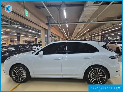 PORSCHE CAYENNE 4.0 TURBO
