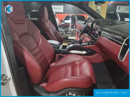 PORSCHE CAYENNE 4.0 TURBO