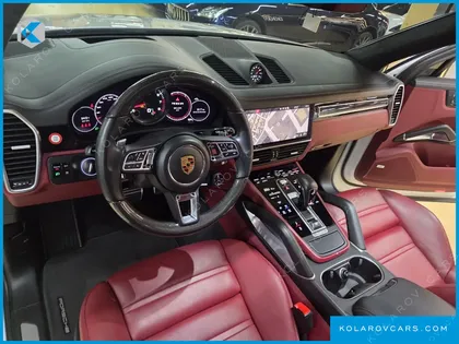 PORSCHE CAYENNE 4.0 TURBO