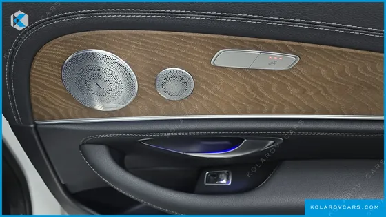 MERCEDES E-CLASS E300 4MATIC EXCLUSIVE
