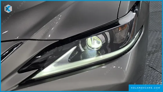 LEXUS ES LUXURY PLUS