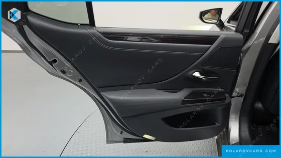 LEXUS ES LUXURY PLUS
