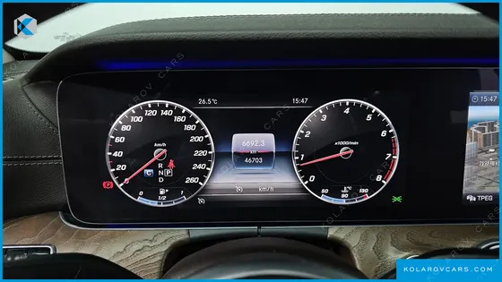 MERCEDES E-CLASS E300 4MATIC EXCLUSIVE