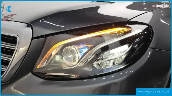 MERCEDES E-CLASS E300 4MATIC EXCLUSIVE