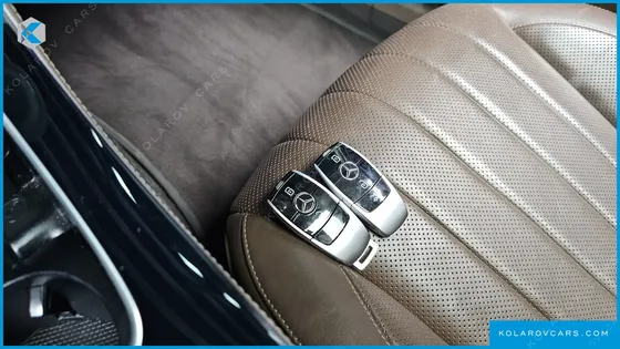 MERCEDES E-CLASS E300 4MATIC EXCLUSIVE