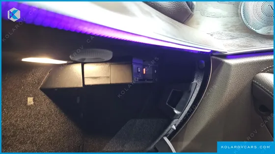 MERCEDES E-CLASS E300 4MATIC EXCLUSIVE