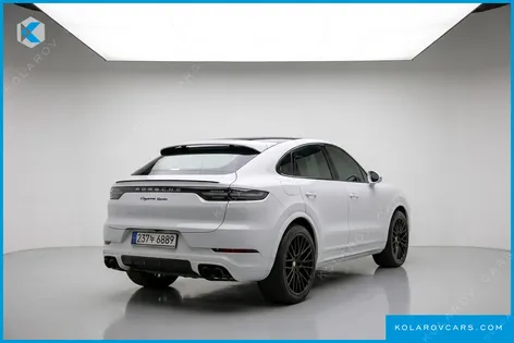 PORSCHE CAYENNE 3.0 COUPE