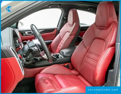 PORSCHE CAYENNE 3.0 COUPE