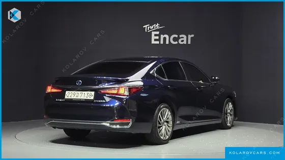 LEXUS ES LUXURY PLUS