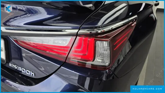 LEXUS ES LUXURY PLUS