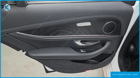 MERCEDES E-CLASS E220D 4MATIC AMG LINE