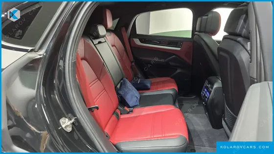 PORSCHE CAYENNE 3.0 COUPE