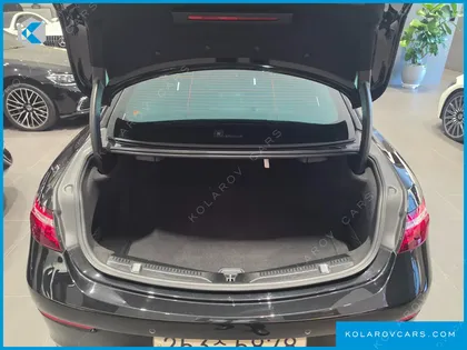 MERCEDES E-CLASS E300D 4MATIC COUPE