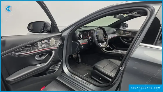 MERCEDES E-CLASS E350 4MATIC AMG LINE