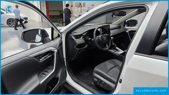 TOYOTA RAV4 2,5 4WD HYBRID LTD