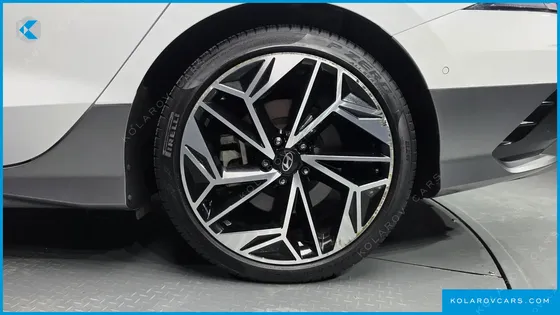 HYUNDAI IONIQ 6 LONG RANGE
