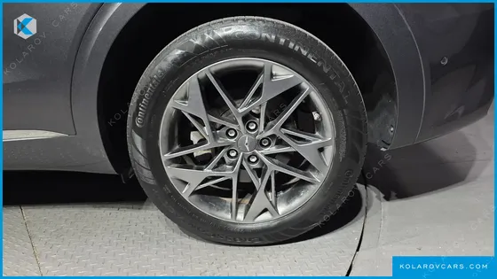 GENESIS GV70 2.5T GASOLINE 2WD