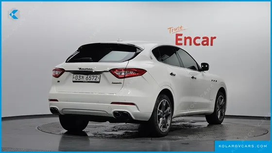 MASERATI LEVANTE 3.0 AWD GRANLUSSO