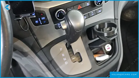HYUNDAI STAREX CAMPING CAR