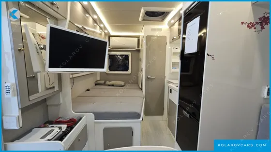 HYUNDAI STAREX CAMPING CAR