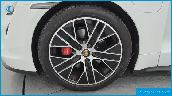 PORSCHE TAYCAN 4S
